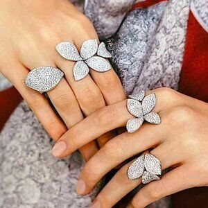 Silver Four Leaf Clover Zircon Ring